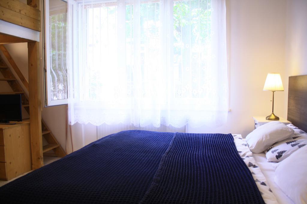 O-Ujlak Apartman Budapest Eksteriør bilde
